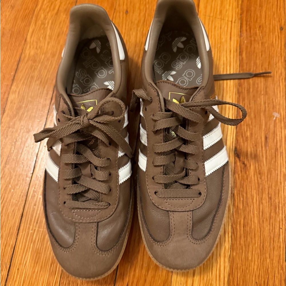 Adidas Sambas - Brown